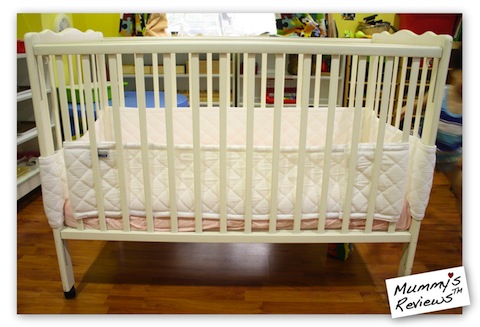 Mummy's Reviews - Airwrap Deluxe in cot